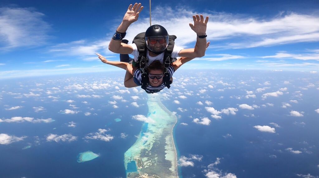 Skydive in air