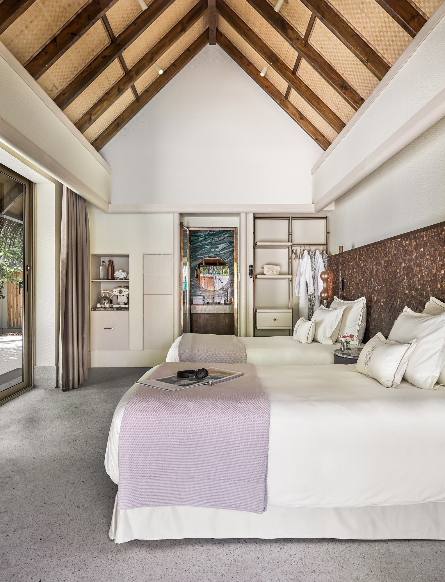 Family Beach Villa With Two Pool