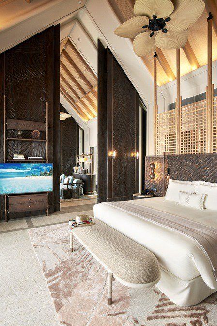 Luxury Beach Villa With Pool