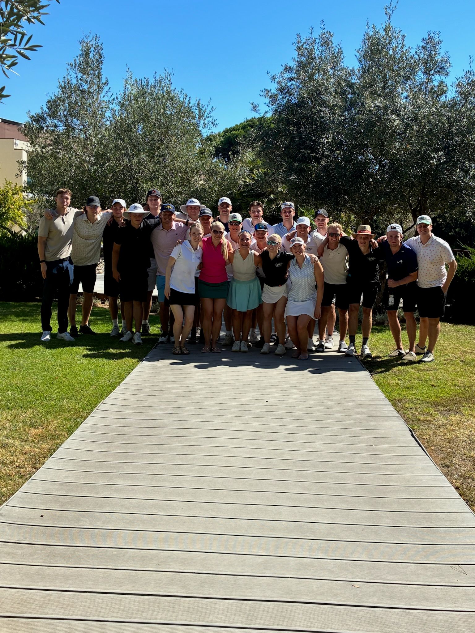 Group photo after last golf round in Lisbon