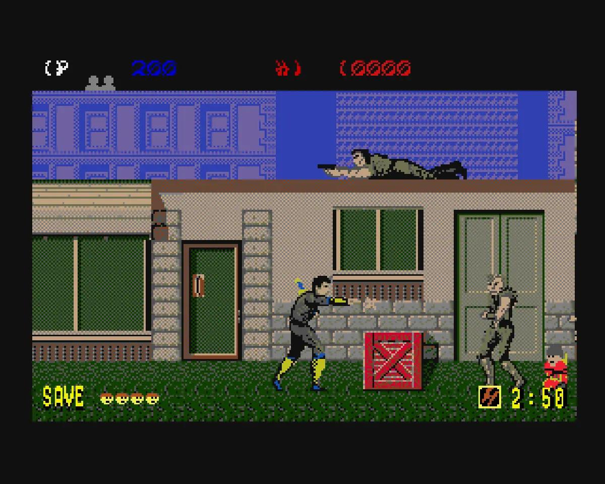 Shinobi su Amiga con il ninja protagonista in uno scenario urbano.