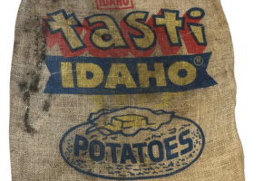 Walker Produce logo