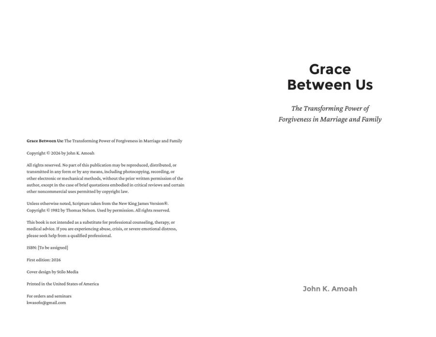 Páginas 2 y 3 de «Grace Between Us»: portadilla
