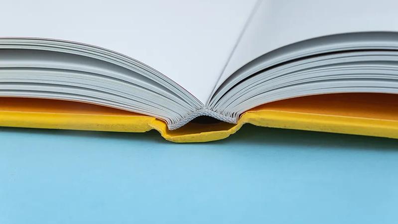 Cómo Imprimir Libros en Colombia y Recogerlos en Panamá: Guía Completa para Autores y Editoriales