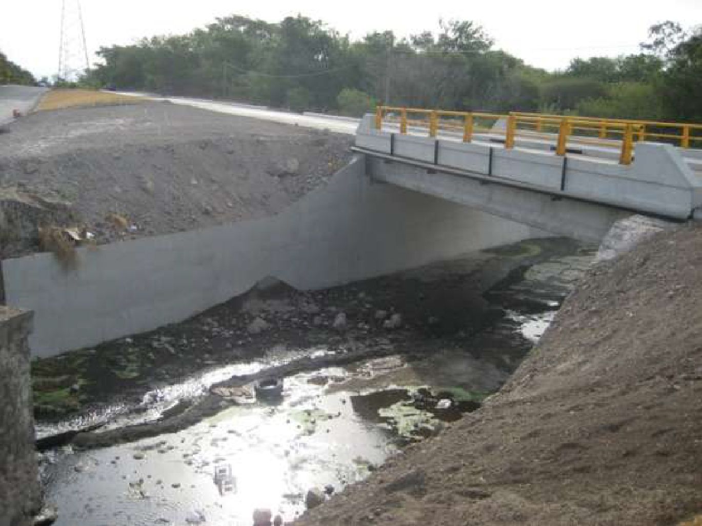 PUENTE