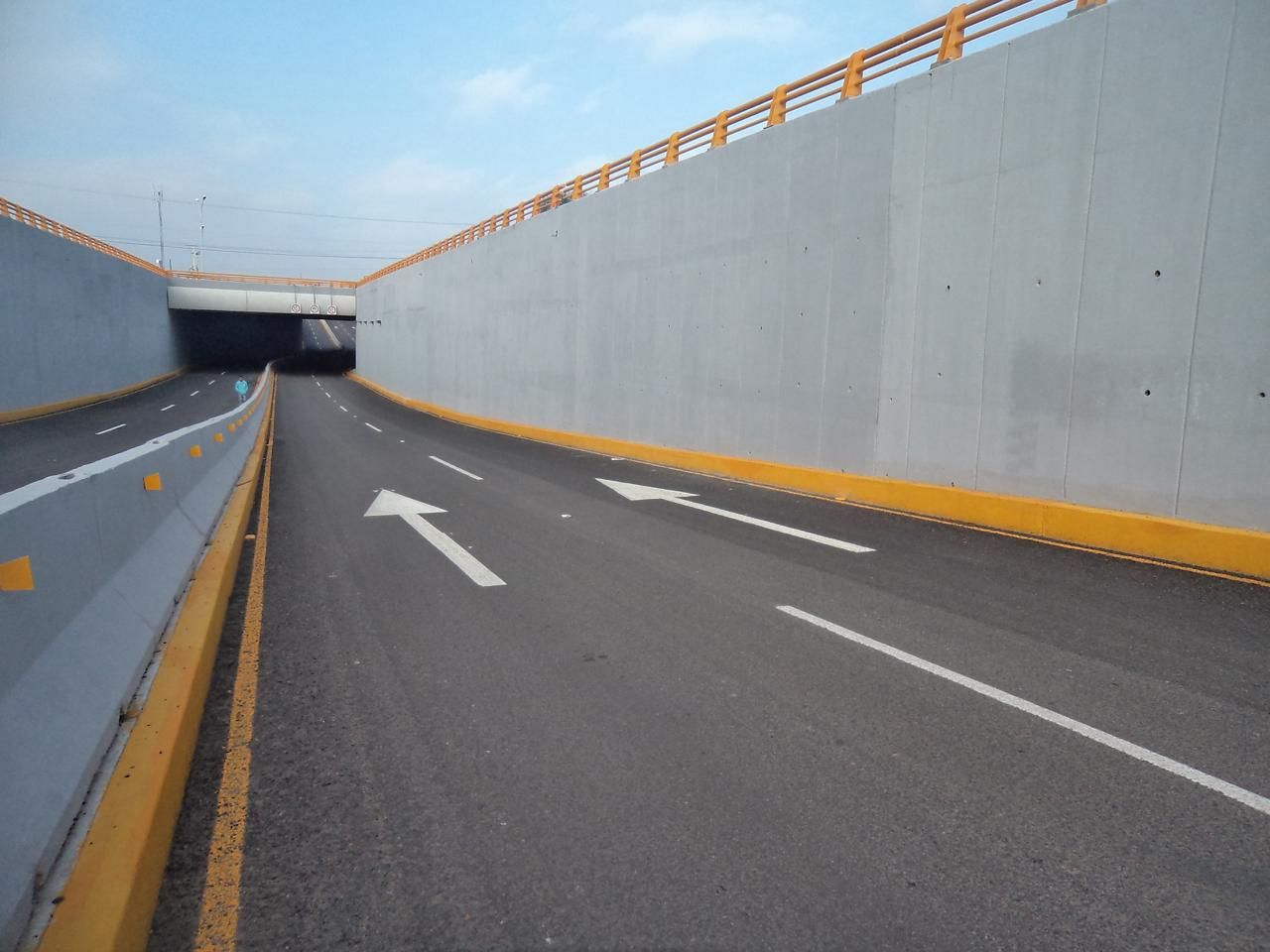 BAJO PUENTE