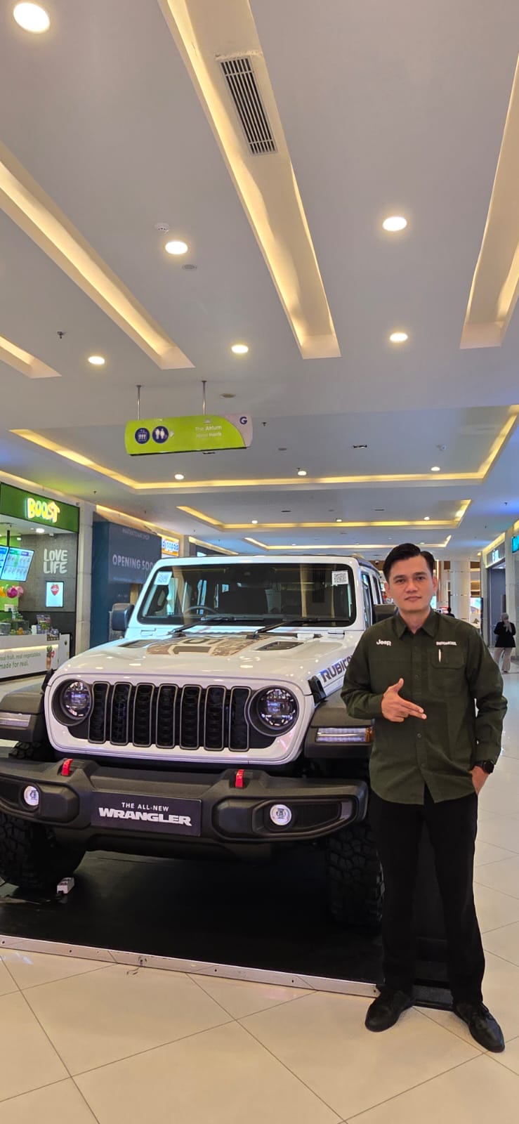 Jeep Wrangler 4-Door Raih Penghargaan SUV Terbaik 2026
