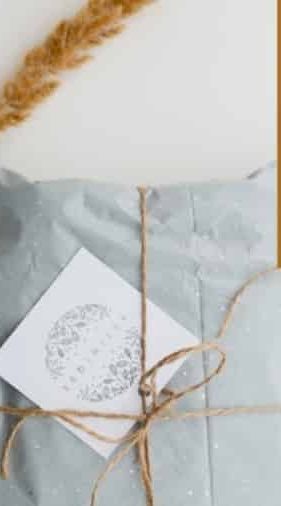 Free Gift Wrapping Service