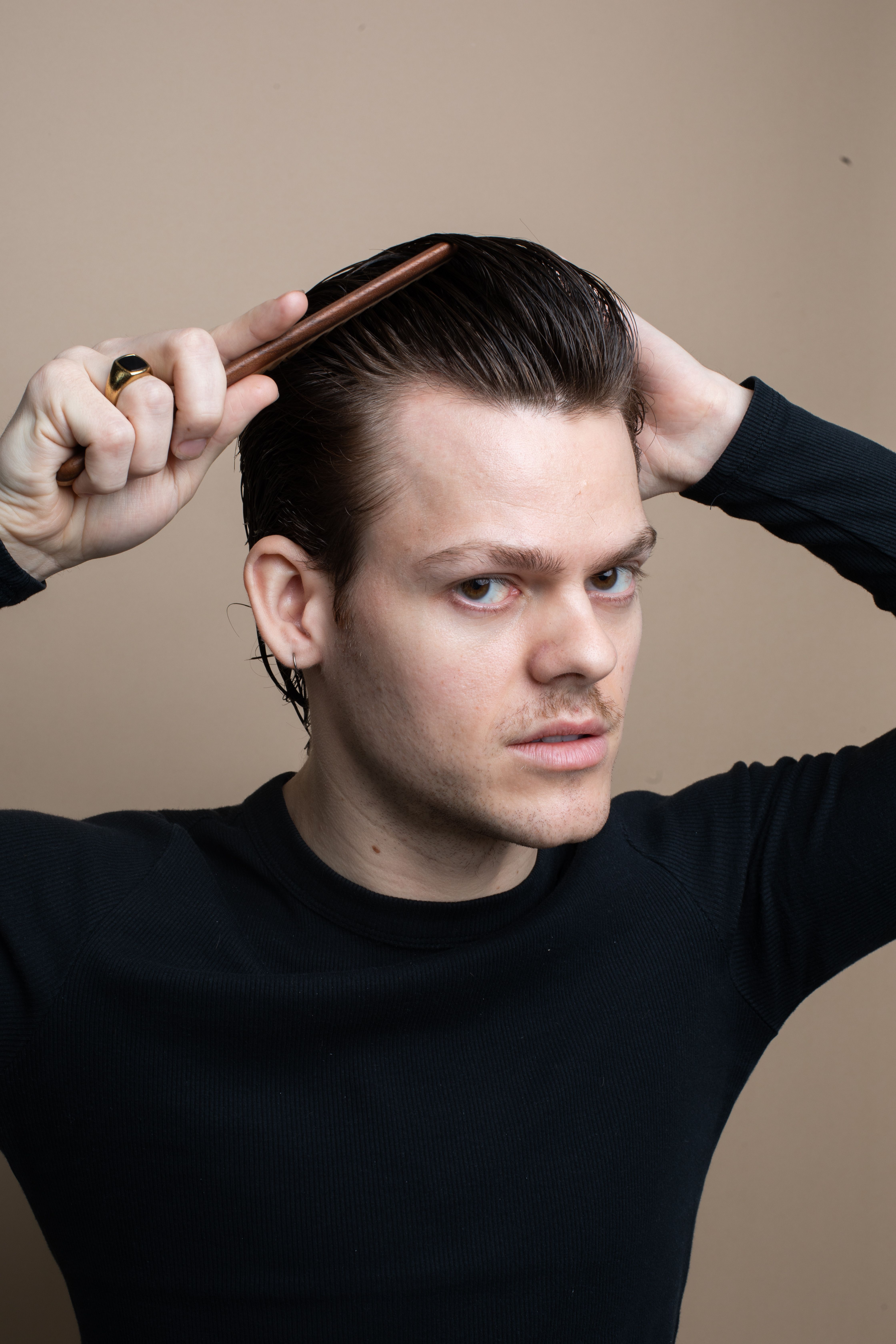 mens fringe cut and fabio scalia comb