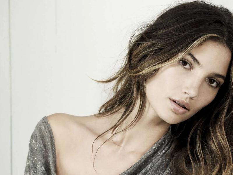 Trend Alert: The Face Framing Highlights You Need In 2018