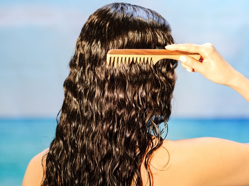 What Type of Hair Porosity Do You Have and How To Care For Low Porosity Hair In The Summer | Fabio Scalia