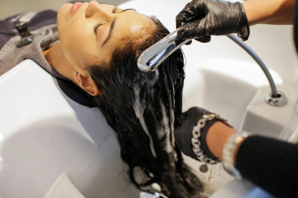 Purifying scalp
