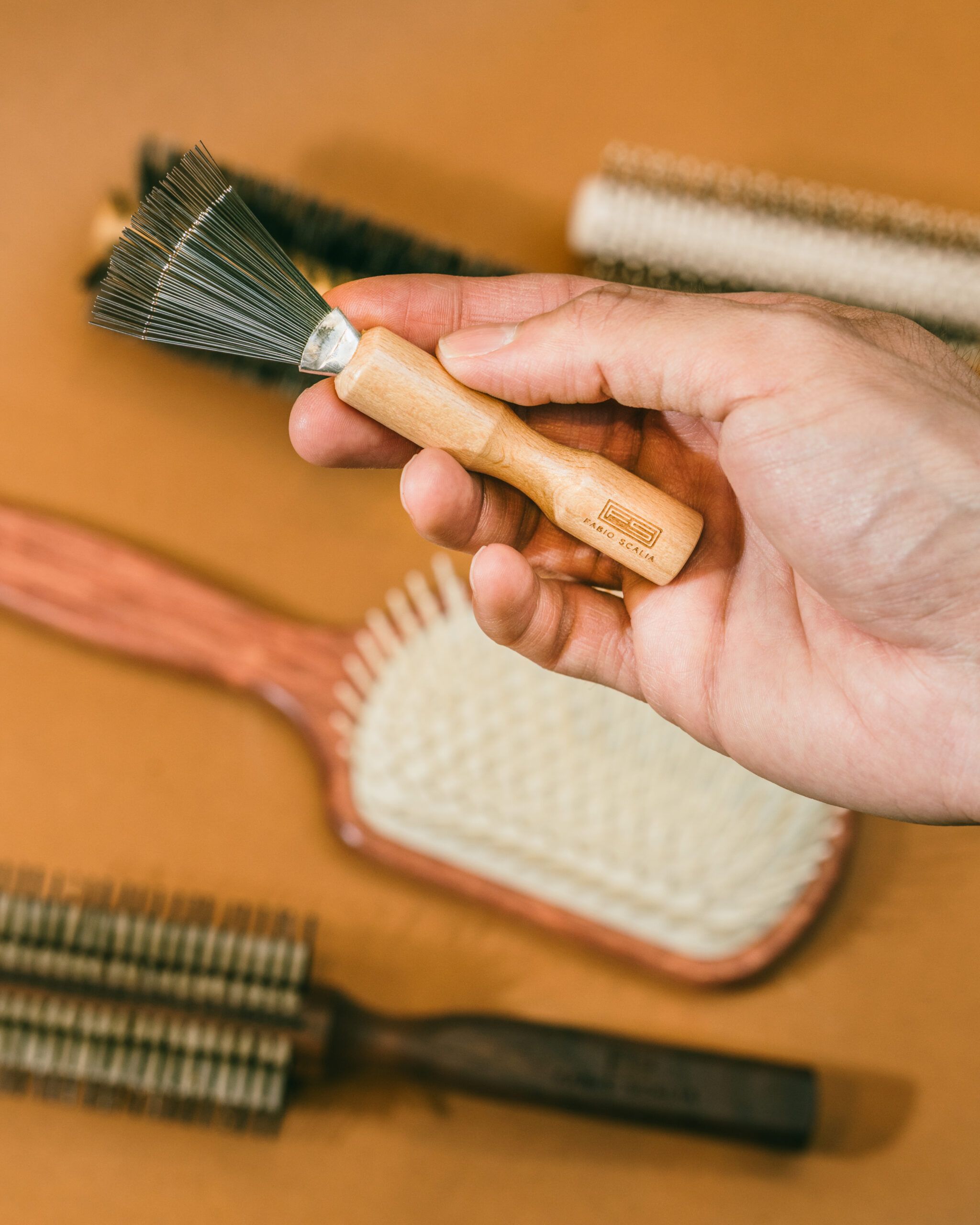 Ciccio brush cleaner 