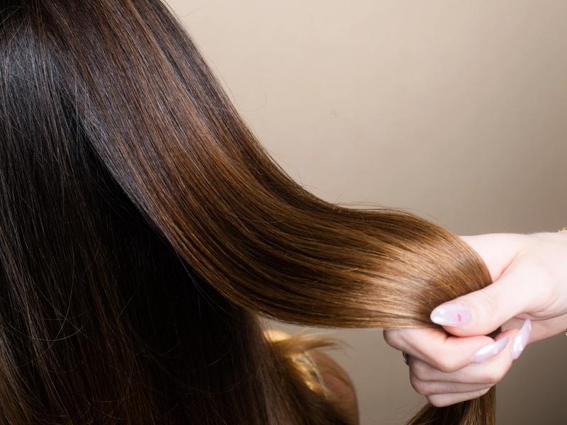 How to Keep Hair Healthy: A Maintenance Guide