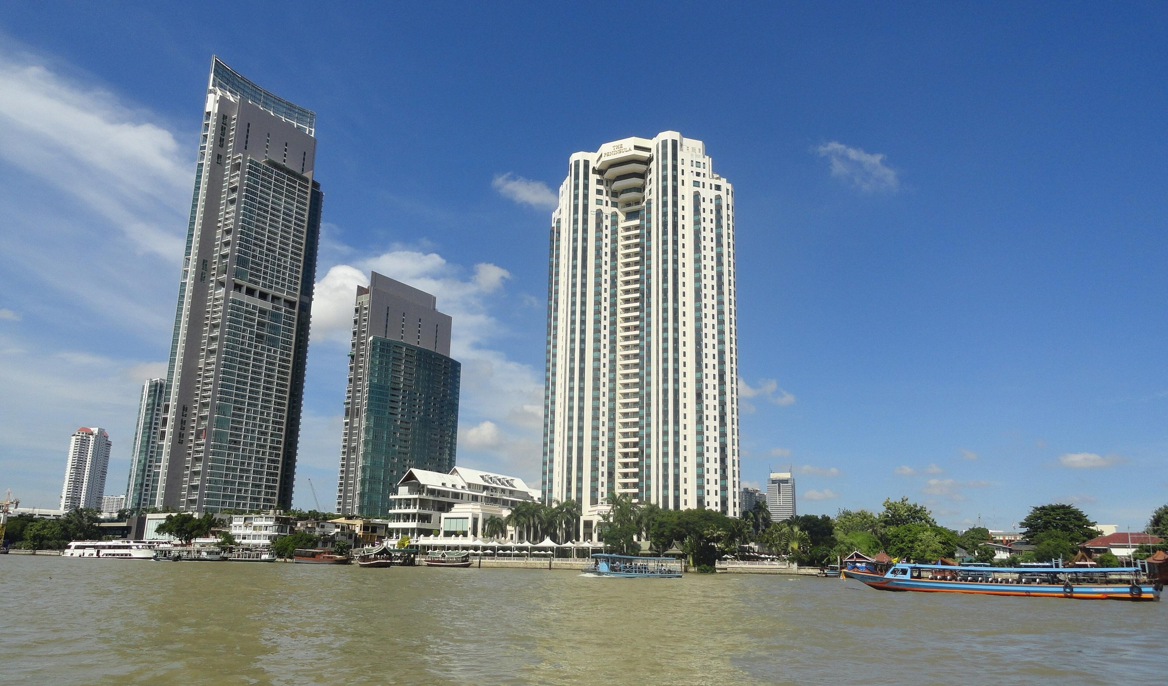 Riverside towers on the Thonburi bank of the Chao Phraya, the hotel among them