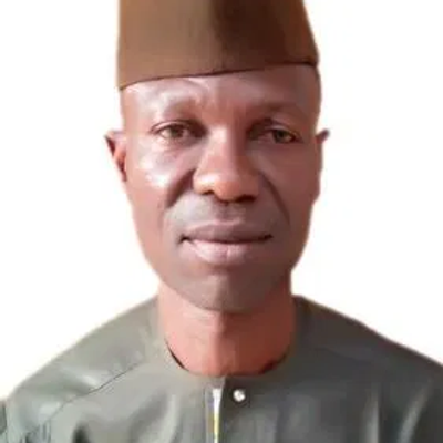 Engr. Dr. Hassan Onawola, (MAIS,MNIEEE ,MAcostE,MNISP, FNSE,FSMART,COREN)