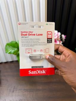 SanDisk Ultra Dual Drive Luxe view 3