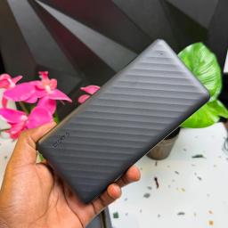oraimo Traveler Link 20 20000mAh 12W Power Bank view 4