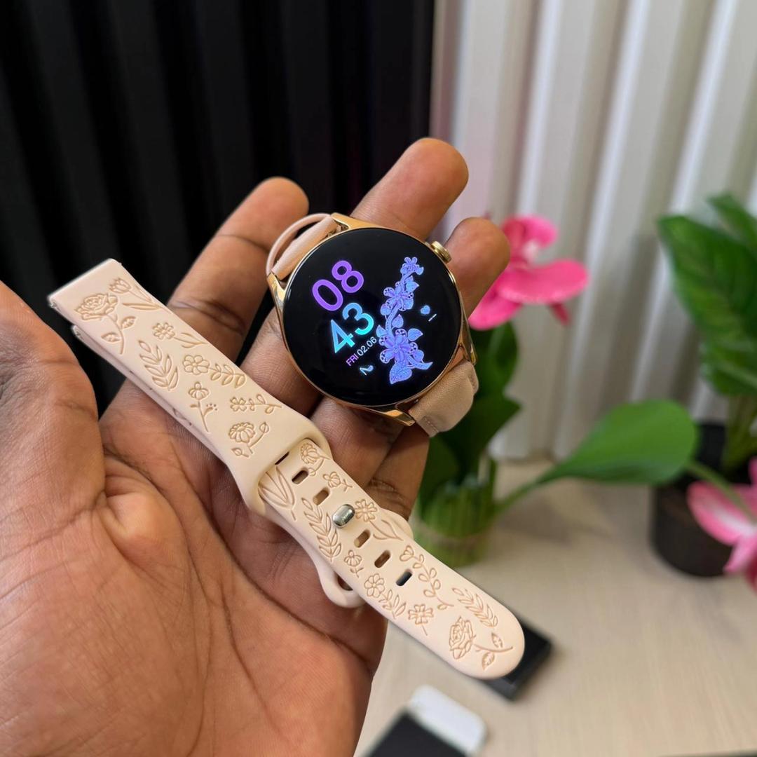 AMAYA LUMEA Smartwatch – AMOLED Display, Bluetooth Calling & 24-Hour Health Tracking