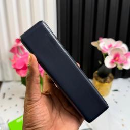 oraimo PowerBox 400 Vision 40000mAh 22.5W Power Bank view 2