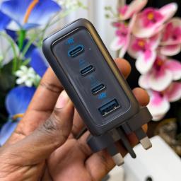 Anker 140W 4-in-1 GaN Fast Charger (USB-C PD 3.1, Dual Type-C Ports, Smart Display, UK Plug, 140W C to C Cable Included) view 2
