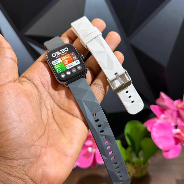 Oraimo Watch 6 Nano (OSW-807N) – Smartwatch with HD Calling, Heart Rate & SpO2 Monitoring