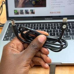 Oraimo 50,000mAh Powerbank + 12V Router Cable view 2