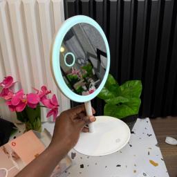 Itel Led Makeup Mirror Rechargeable Round Design view 2