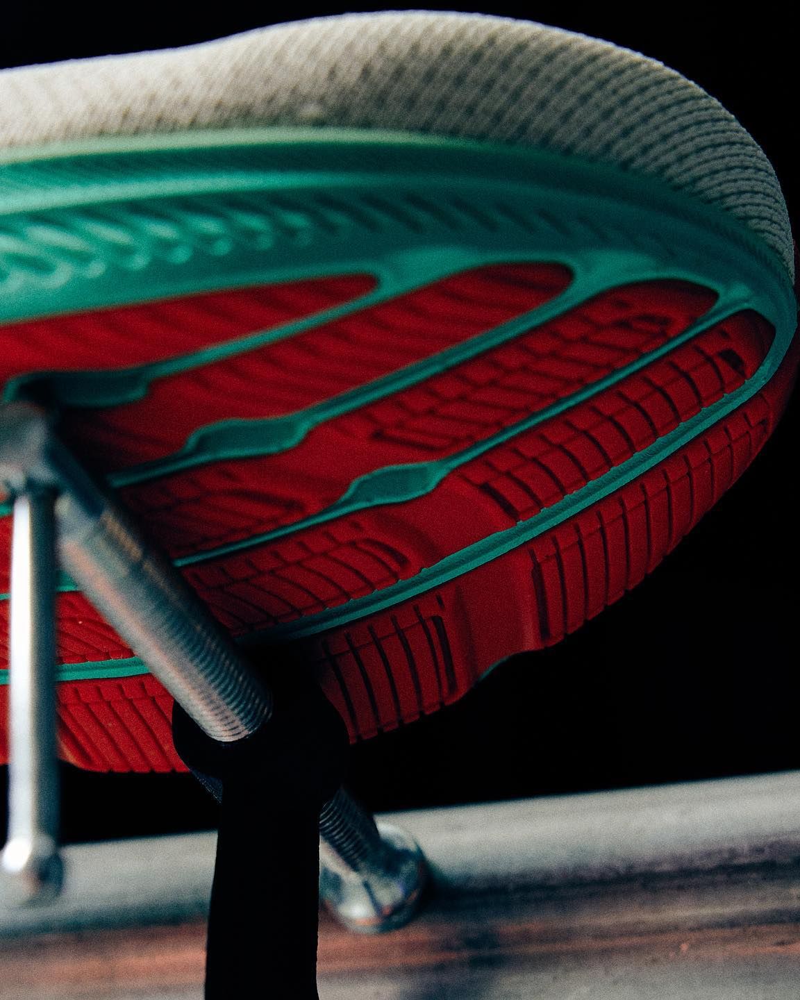 altra-pop-up-store-at-gray-shop