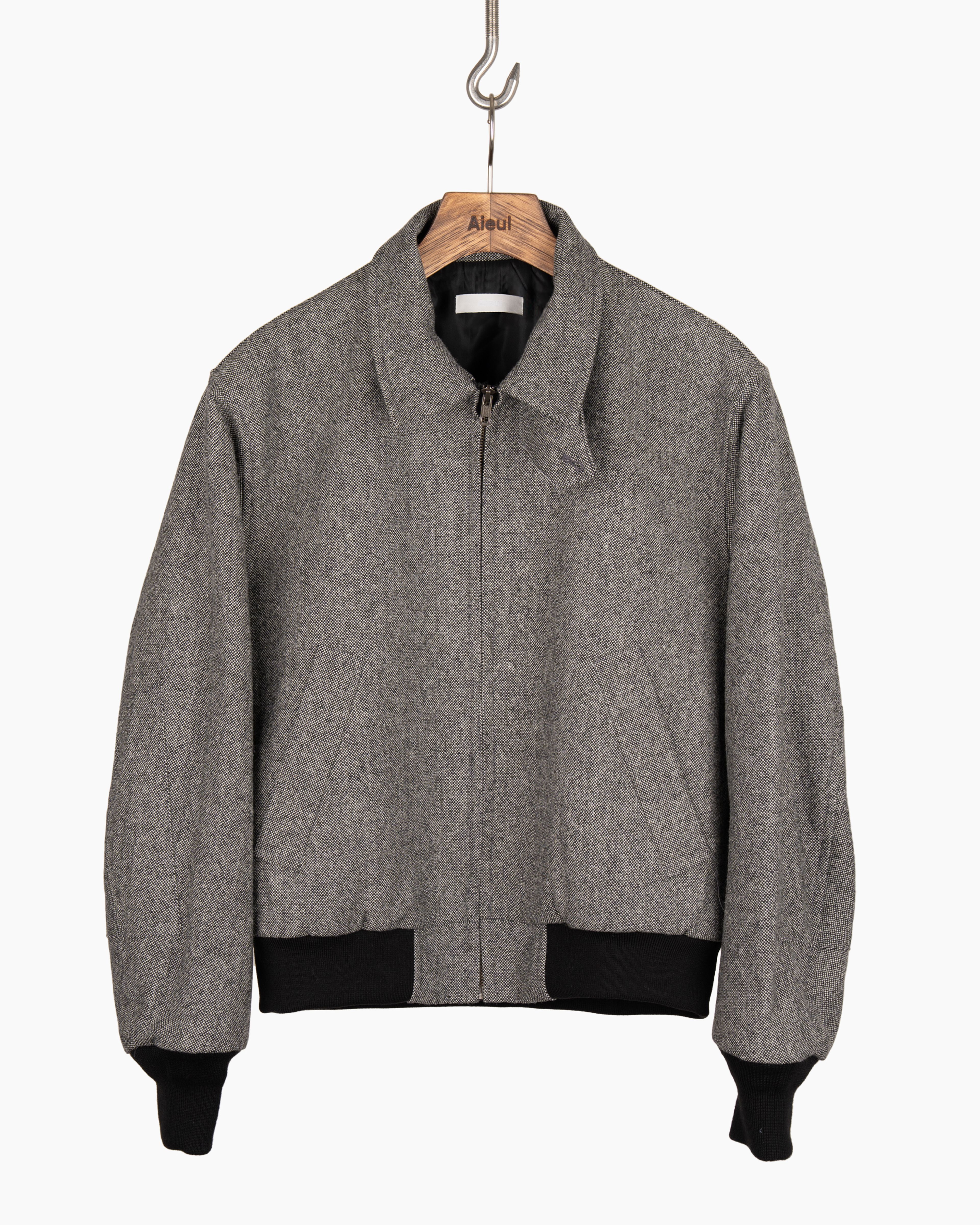 2025 Fall/Winter Packshot