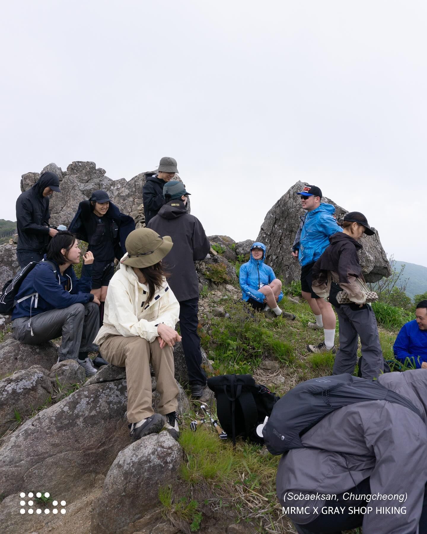 mrmc-x-gray-shop-hiking