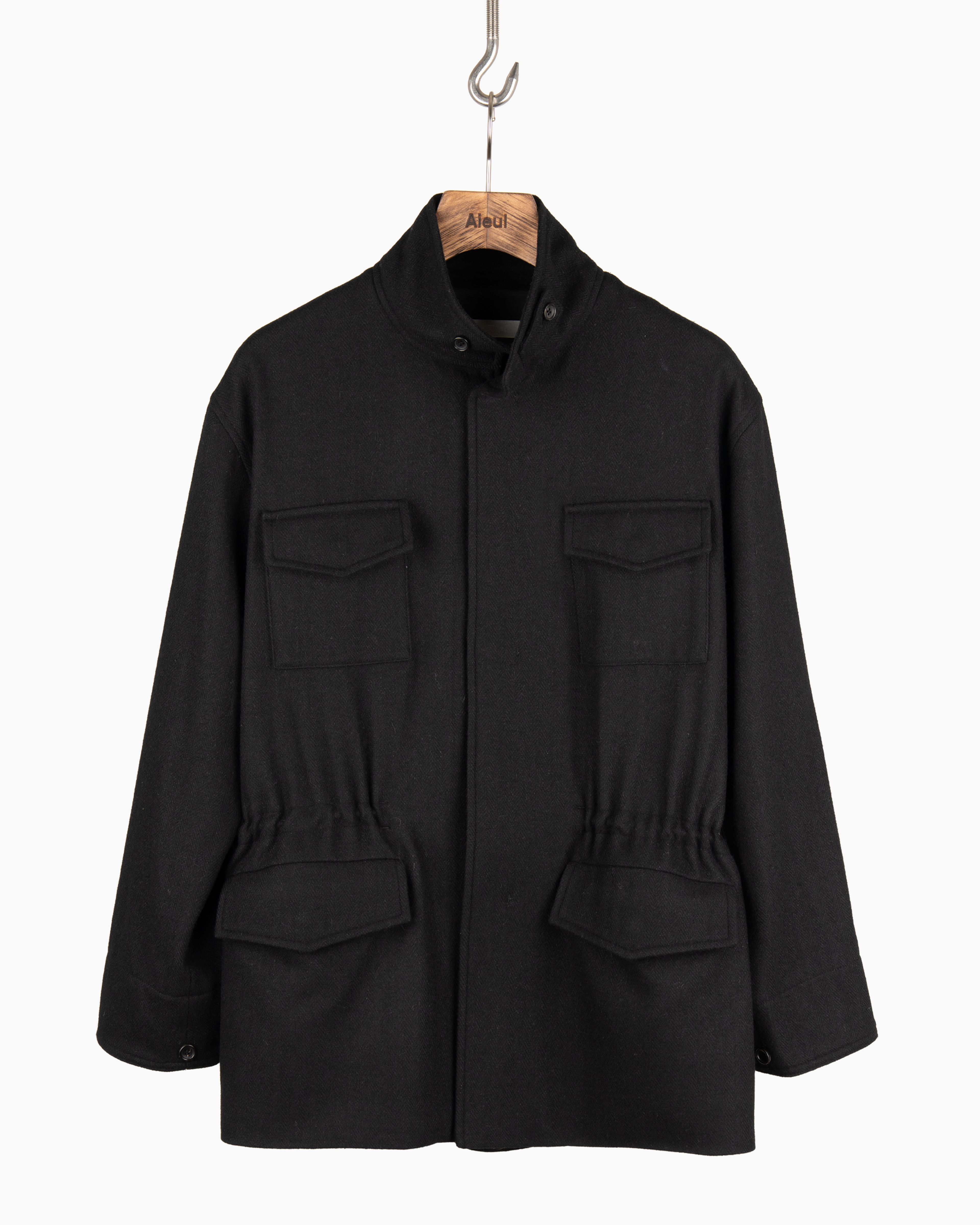 2025 Fall/Winter Packshot