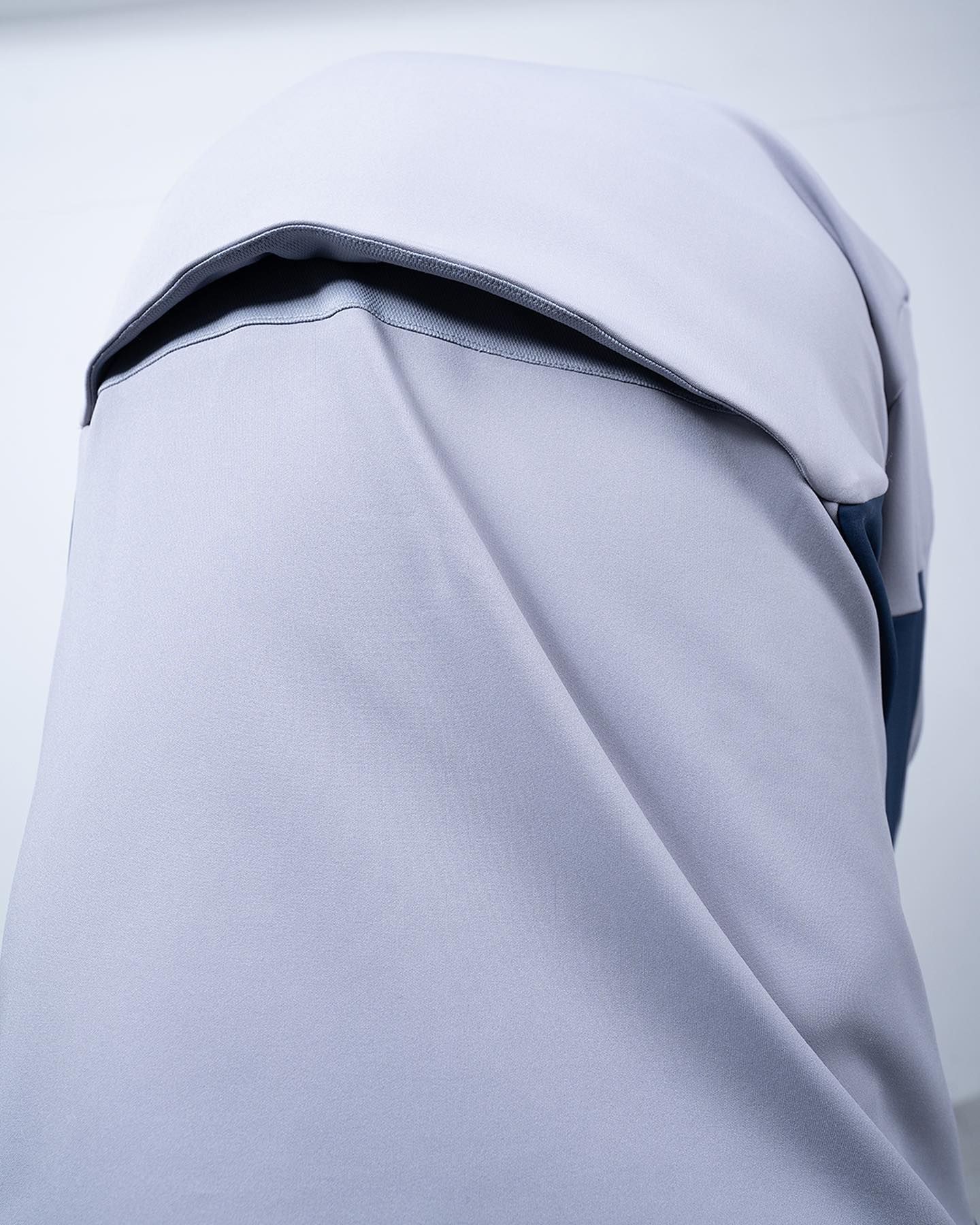 arthur-lombardo-sample-01