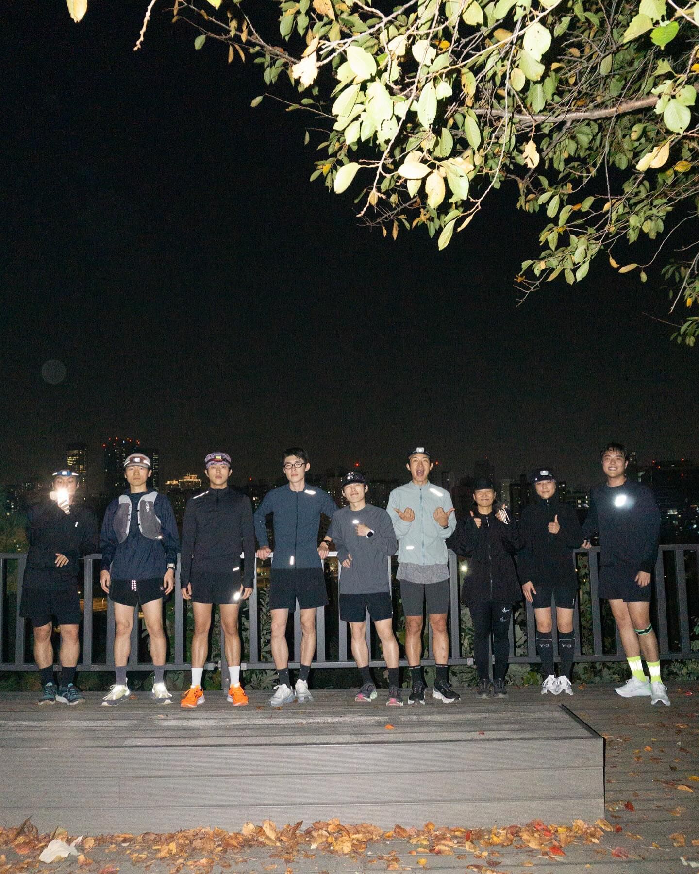 gray-shop-night-trail-running