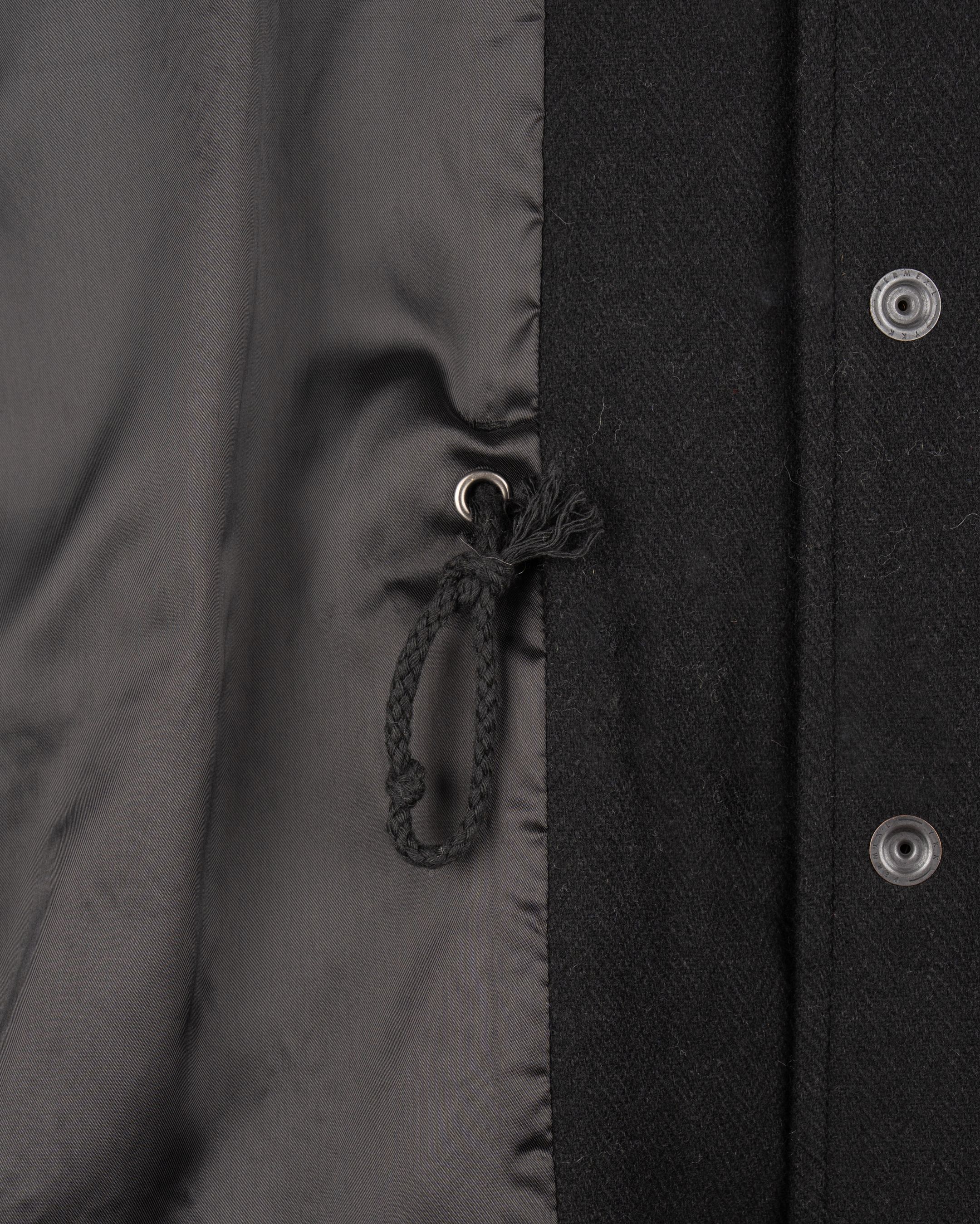 2025 Fall/Winter Packshot