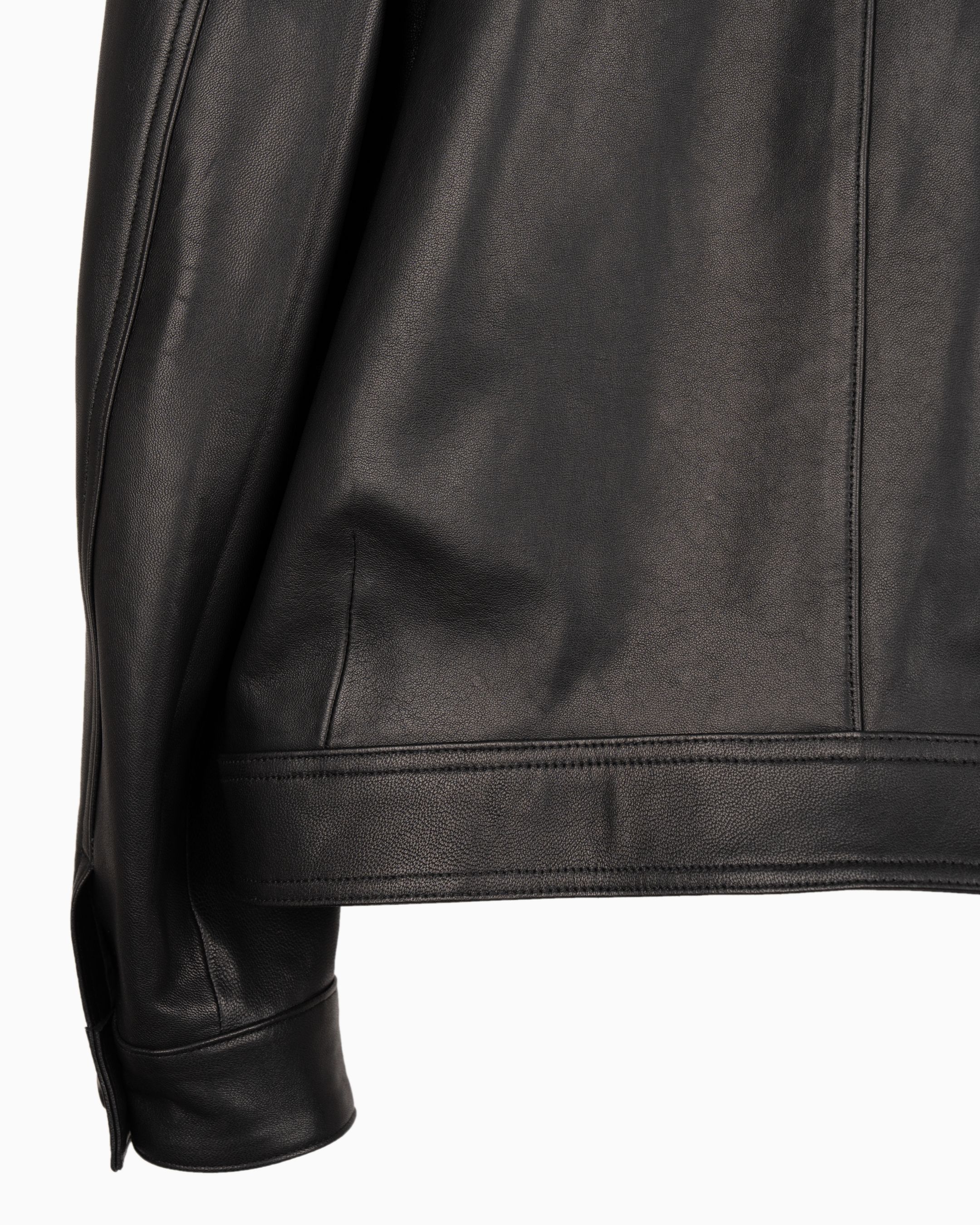 2025 Fall/Winter Packshot