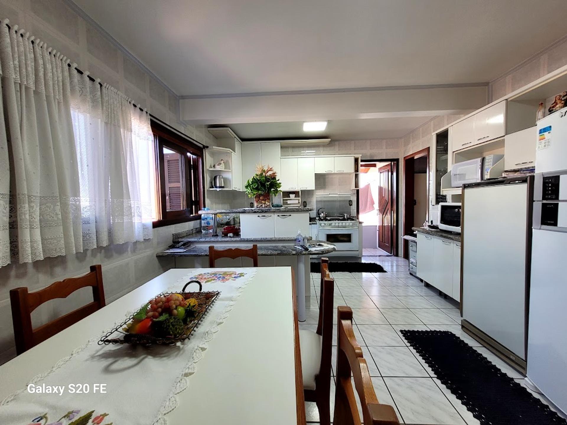 Casa de esquina no Bairro Dal Molin — foto 10
