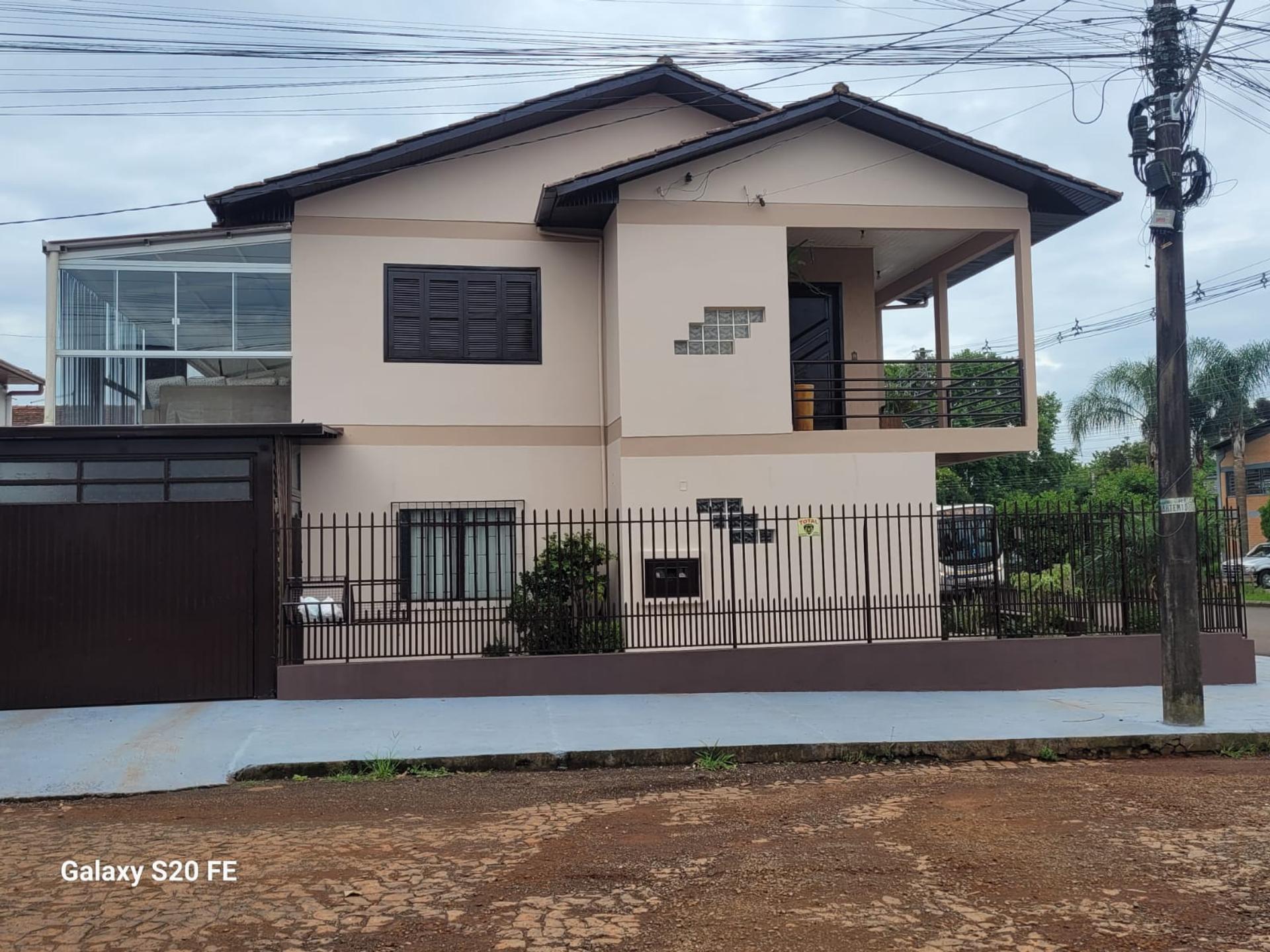 Casa de esquina no Bairro Copas Verdes Erechim — foto 25