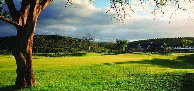 Bushman Sands Hotel