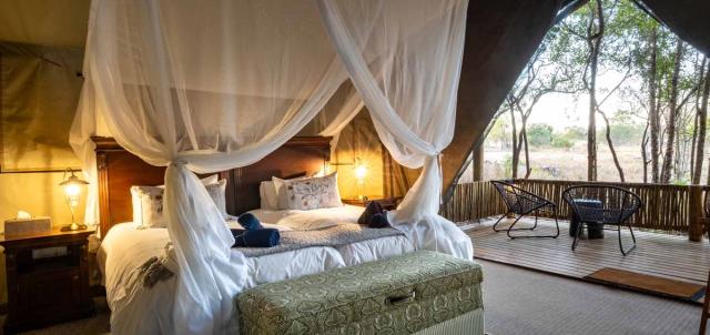 KwaMbili Game Lodge KwaMbili Game Lodge