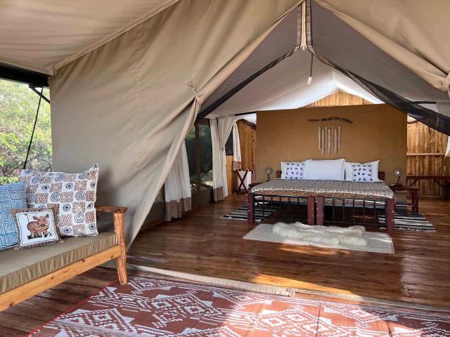 Ekorian's Mugie Camp