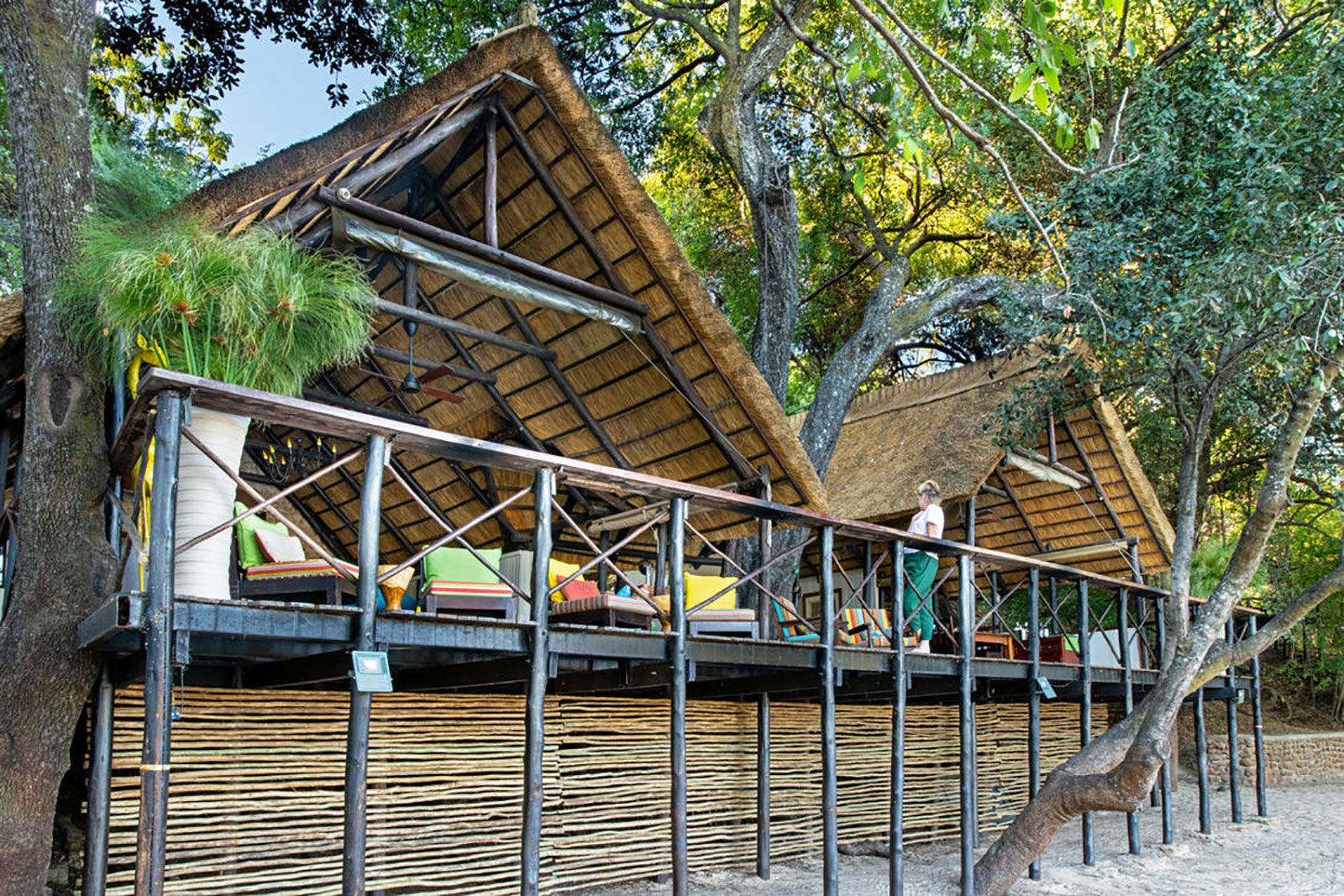  Ichingo Chobe River Lodge