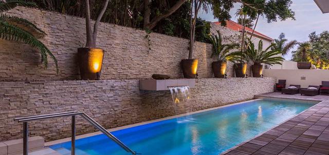 No5 Boutique Art Hotel No5 Boutique Art Hotel