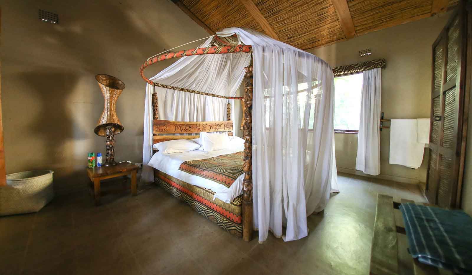 Norman Carr Cottage Sun Safaris