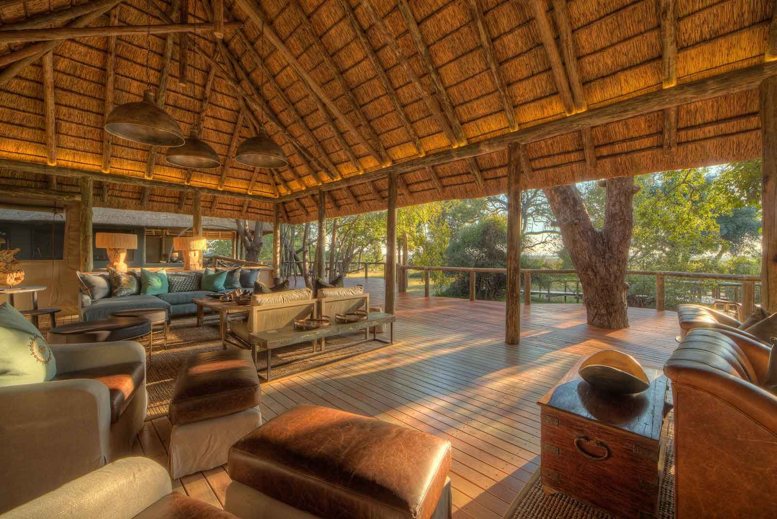 Wings over Botswana Comfortable - 0 - 1