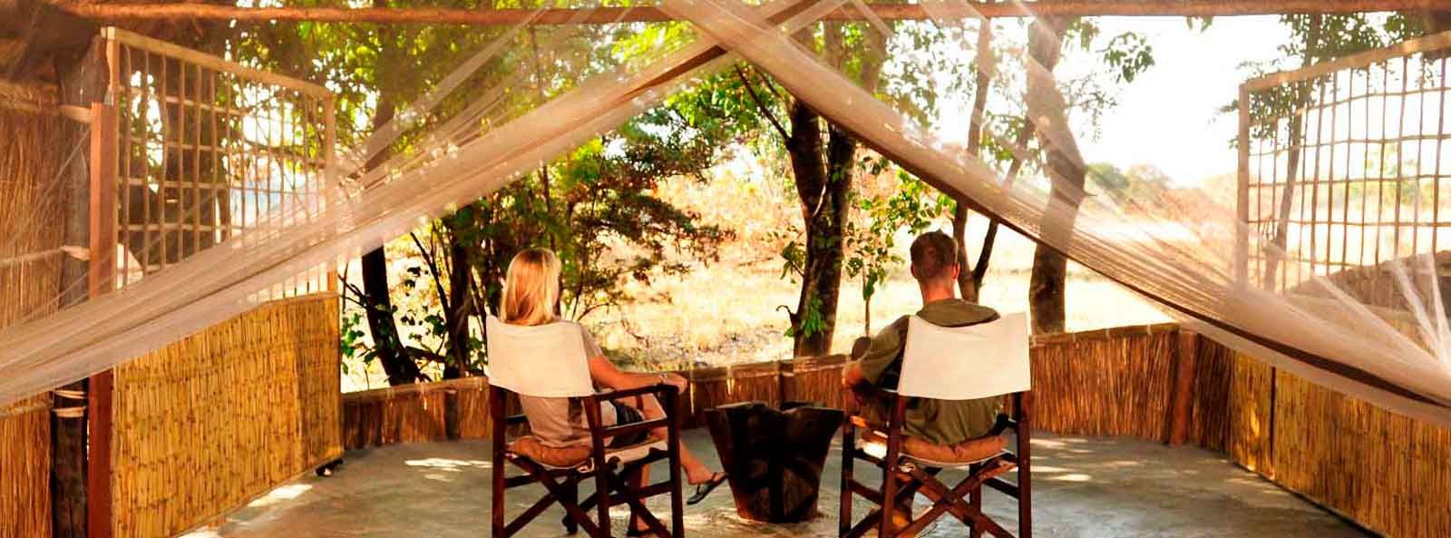 Luwi Bush Camp - 0 - 2
