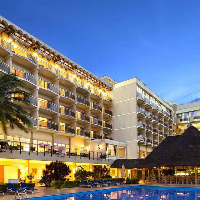 Hotel des Mille Collines Hotel des Mille Collines
