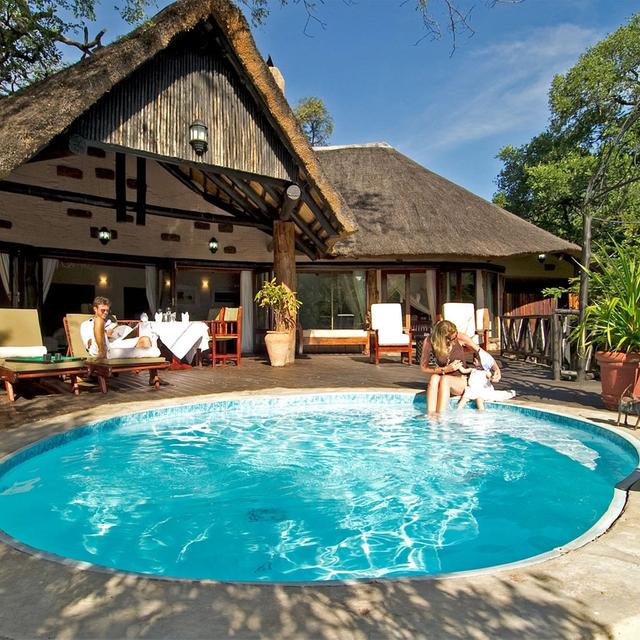 Sussi and Chuma Sussi and Chuma