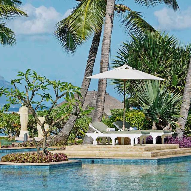 La Pirogue La Pirogue