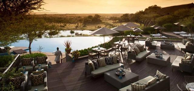 Four Seasons Safari Lodge Four Seasons Safari Lodge